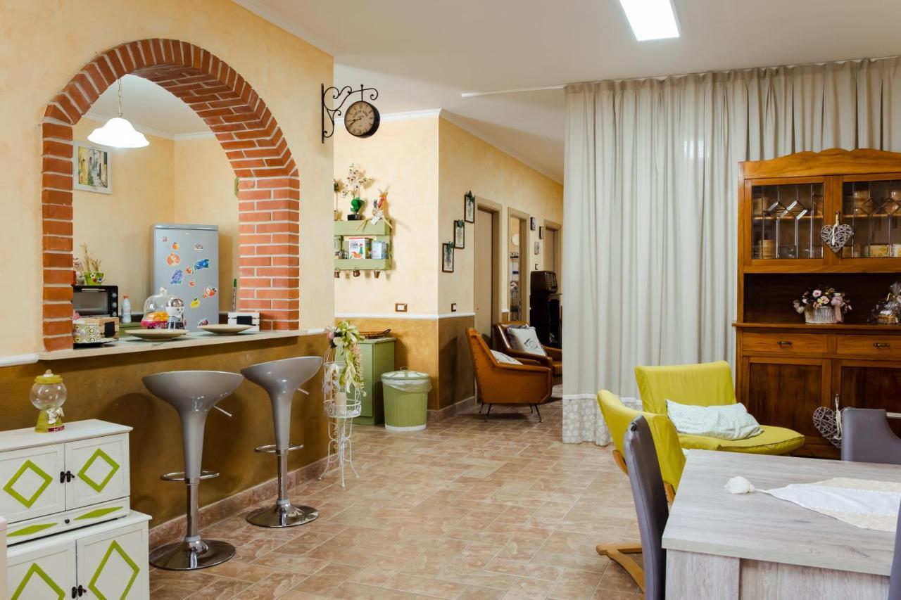 Ferienwohnung A Casa Di Sara Tivoli Exterior foto